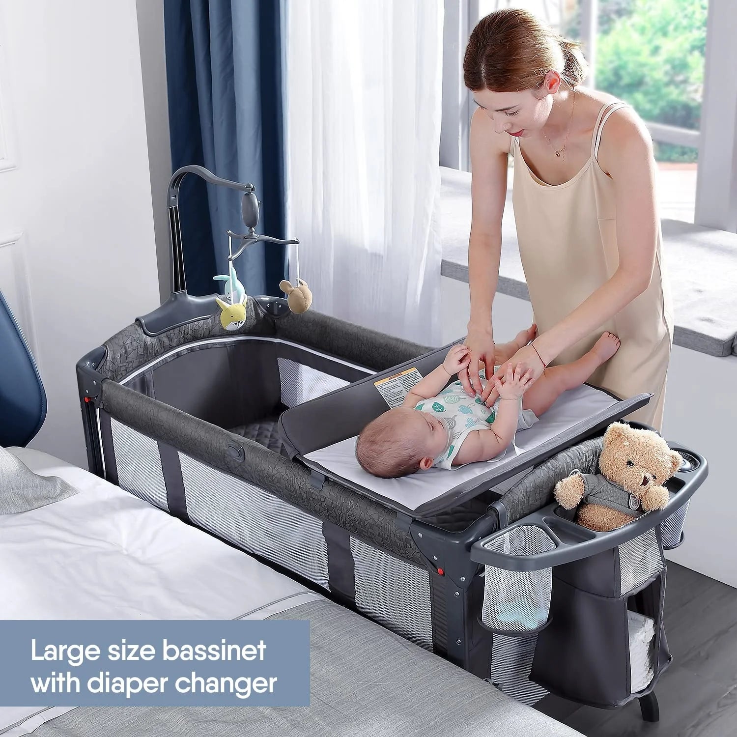 Baby Products Baby Diaper Cheap Wholesale Available Have Stock Crib Bed Bed Game Bed Diaper Table Replacement Station with Music